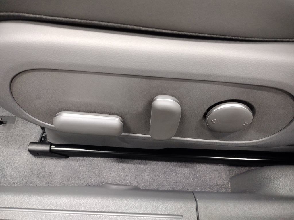 New 2026 Hyundai Ioniq 5 SE image 47