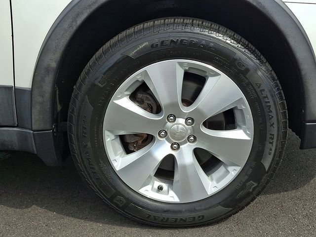 Used 2010 Subaru Outback 3.6R Limited AWD/4WD image 9