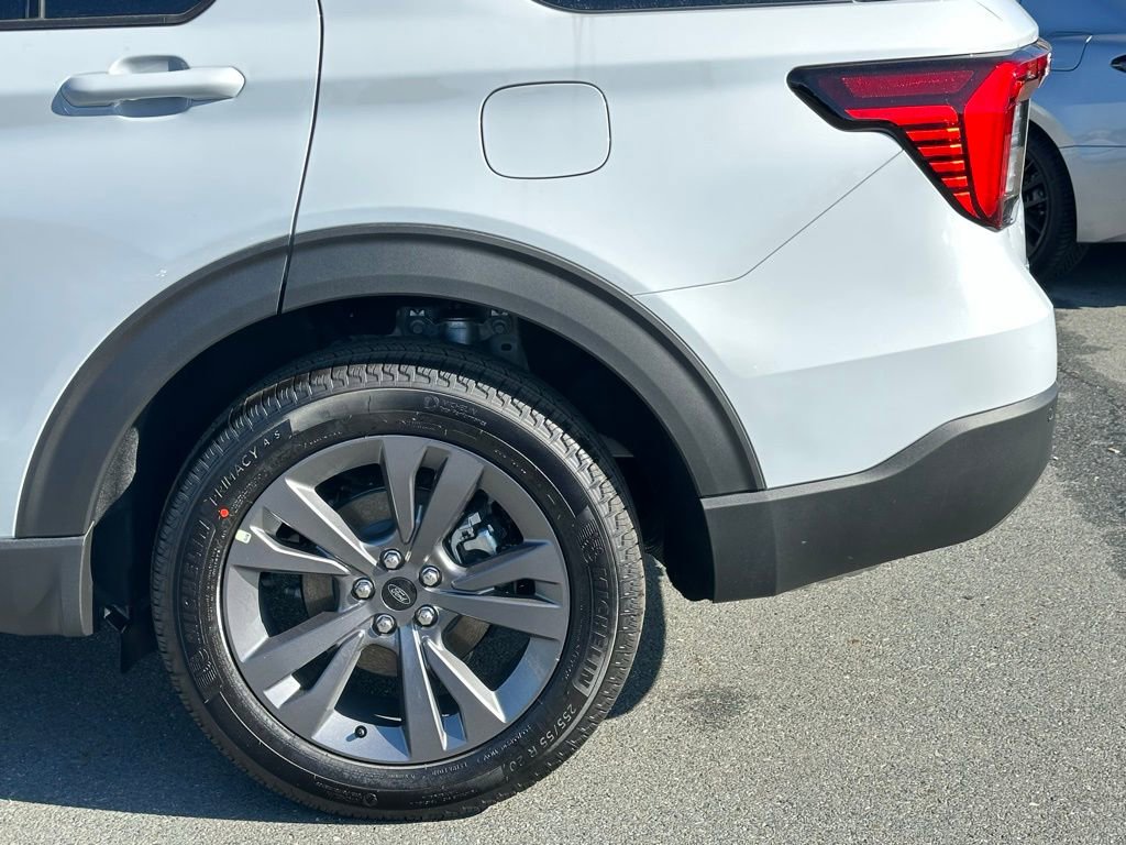 New 2026 Ford Explorer Active w/ Active Comfort Package image 39
