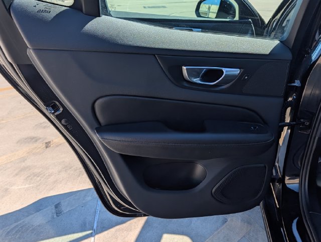 Used 2024 Volvo S60 B5 Plus FWD image 14
