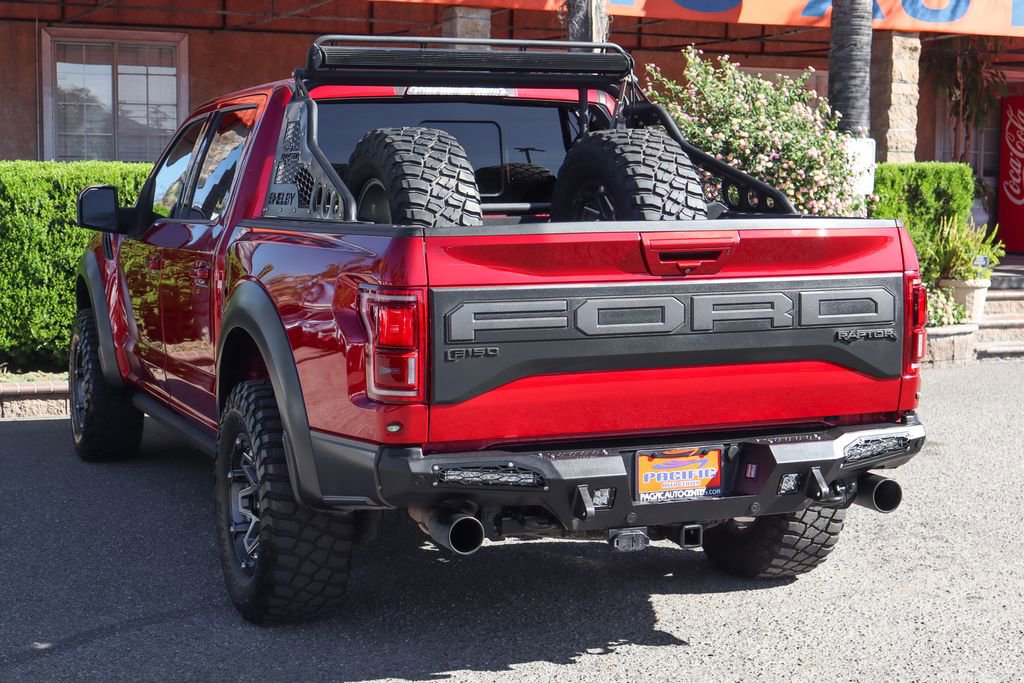 Used 2019 Ford F150 Raptor w/ Equipment Group 802A Luxury image 6