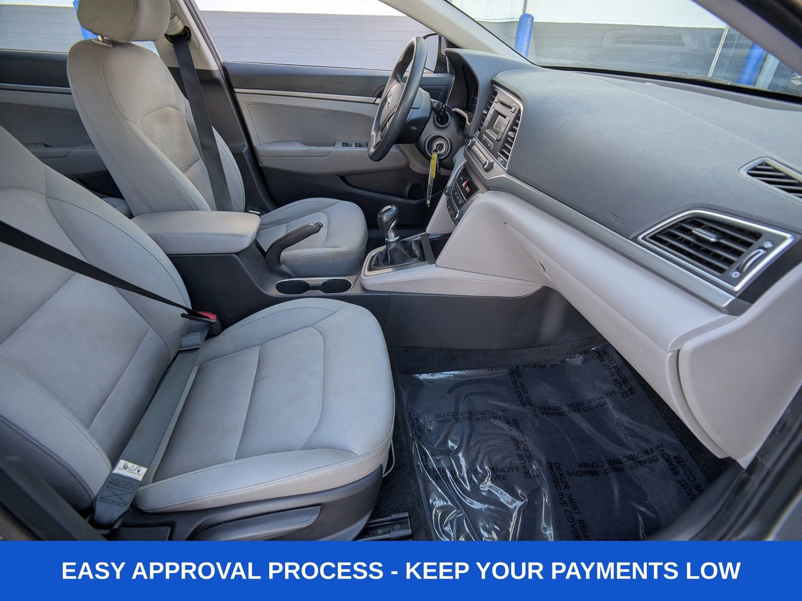 Used 2017 Hyundai Elantra SE FWD image 16
