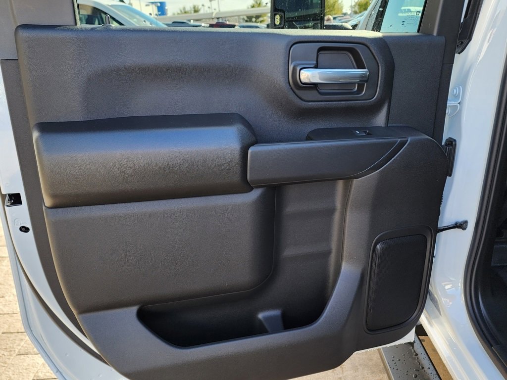 New 2026 GMC Sierra 2500 Pro w/ Convenience Package image 41