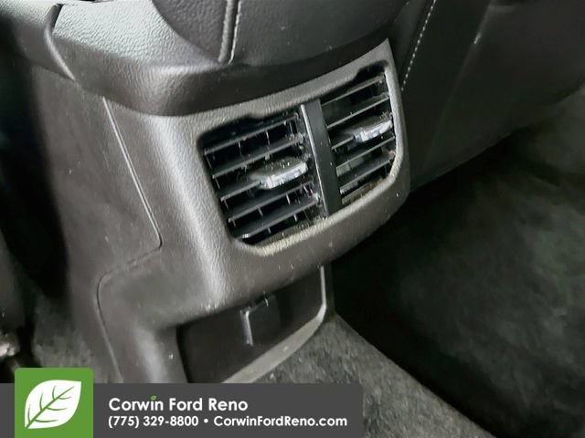 Used 2016 Ford Fusion SE w/ Equipment Group 202A AWD/4WD image 24