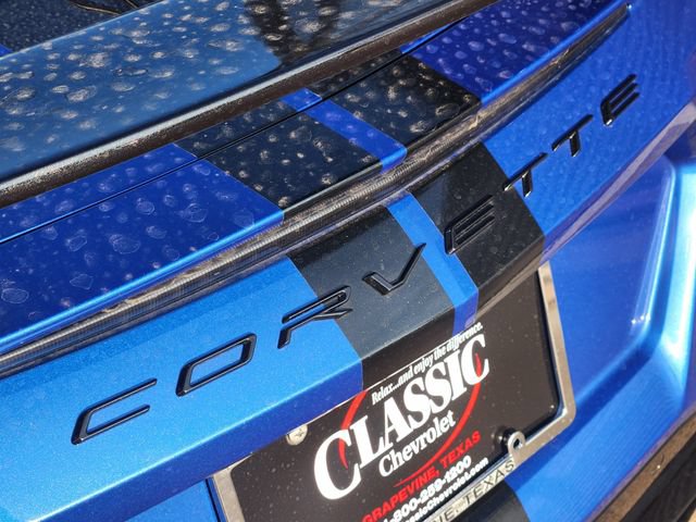 Used 2022 Chevrolet Corvette Stingray Premium Cpe w/ Z51 Performance Package RWD image 9