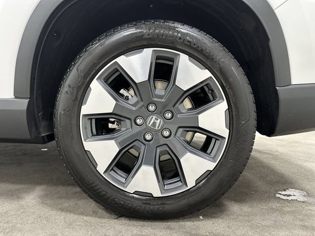 Used 2026 Honda Pilot Elite image 11