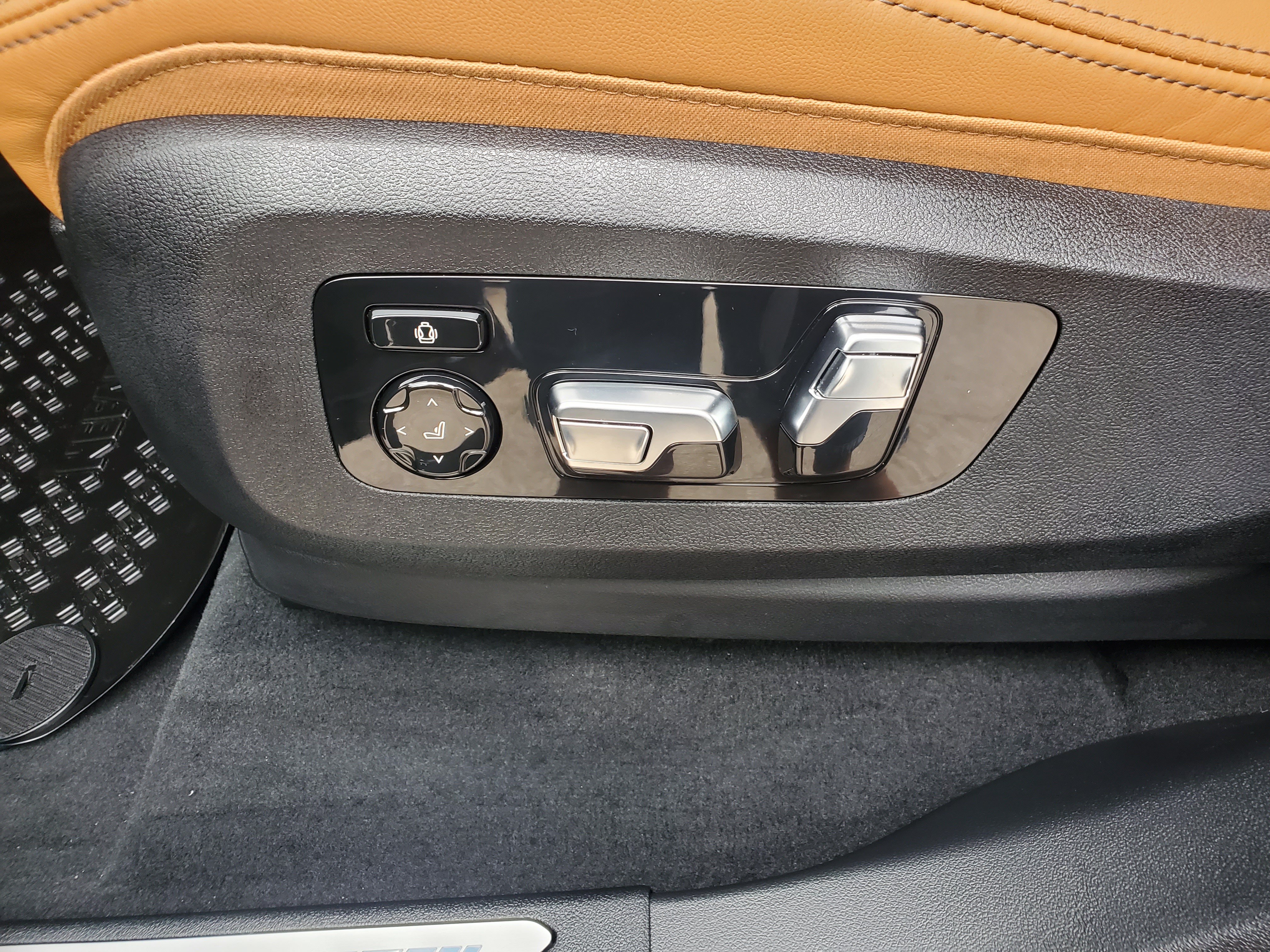 New 2027 BMW X7 xDrive40i w/ M Sport Package AWD/4WD image 10