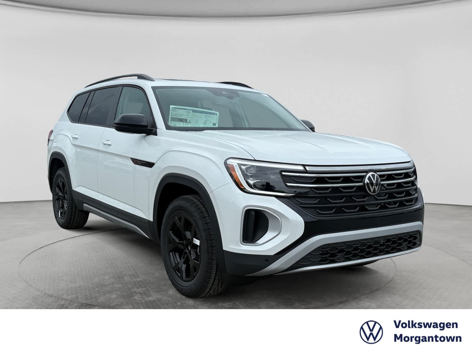 New 2026 Volkswagen Atlas Peak Edition AWD/4WD image 3