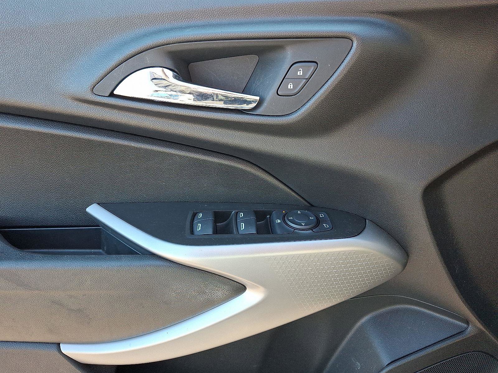 Used 2024 Chevrolet Trax LS w/ Driver Confidence Package image 12