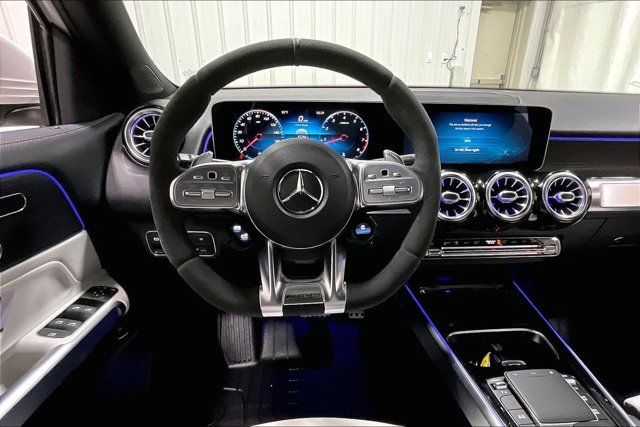 Used 2021 Mercedes-Benz GLB 35 AMG 4MATIC image 5