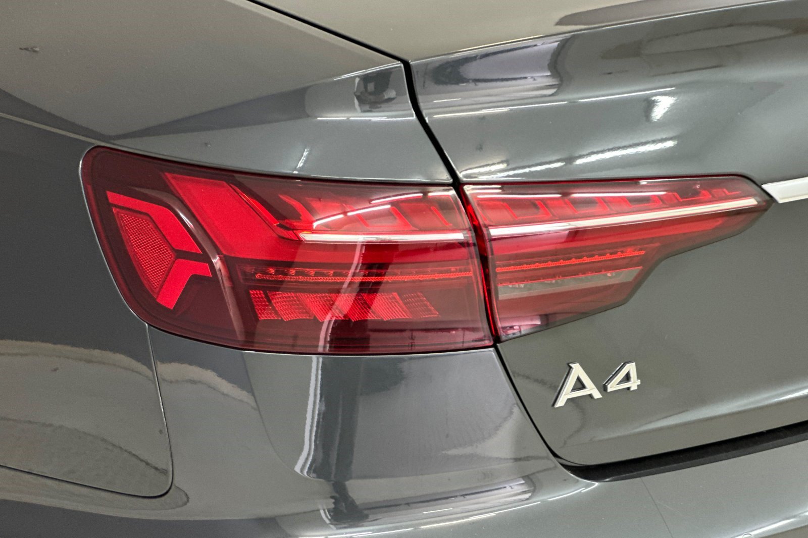 Used 2020 Audi A4 2.0T Premium w/ Convenience Package FWD image 12