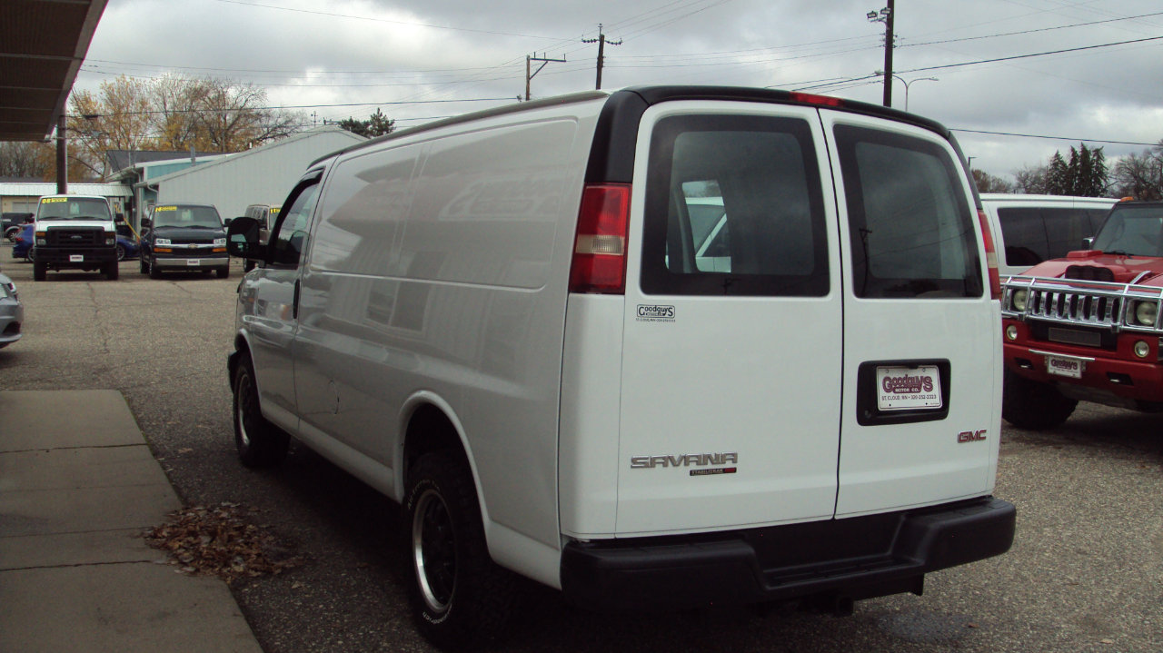 Used 2012 GMC Savana 1500 AWD image 5