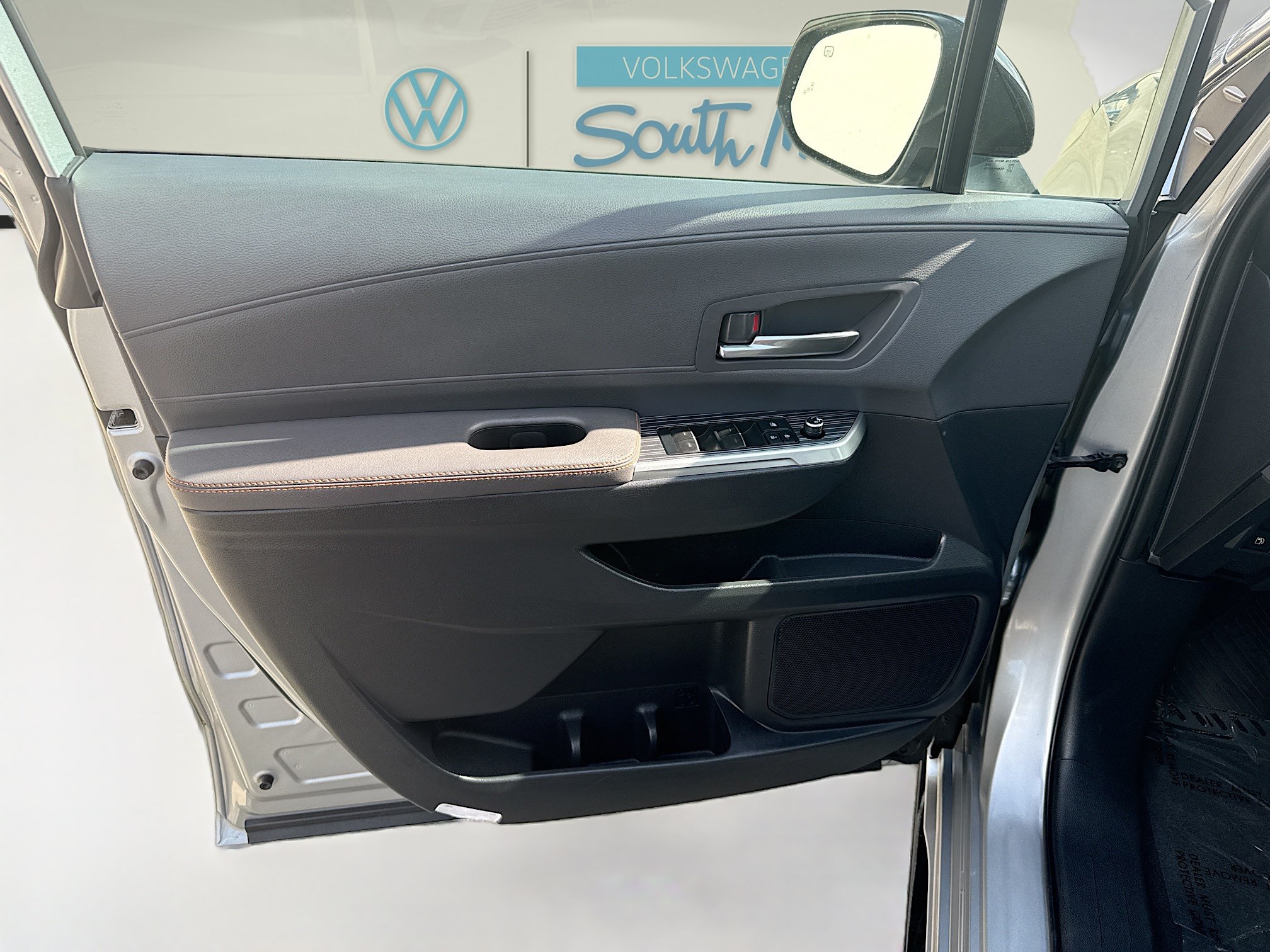 Used 2022 Toyota Sienna XSE FWD image 20