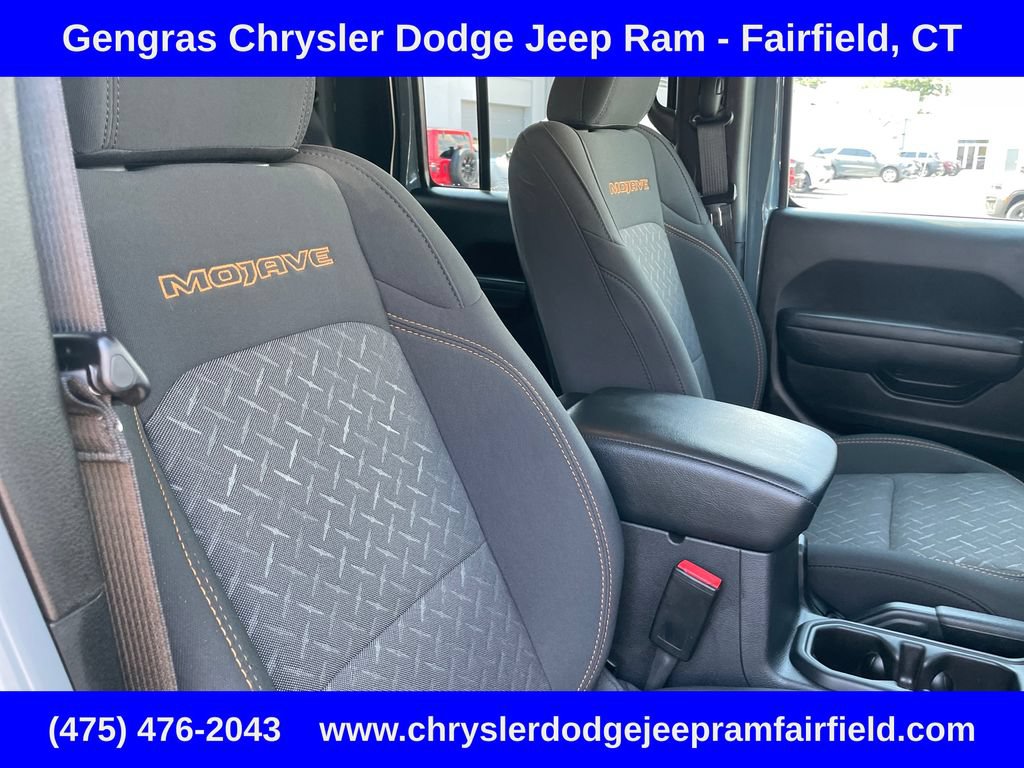 Certified 2025 Jeep Gladiator Mojave w/ Safety Group AWD/4WD image 21
