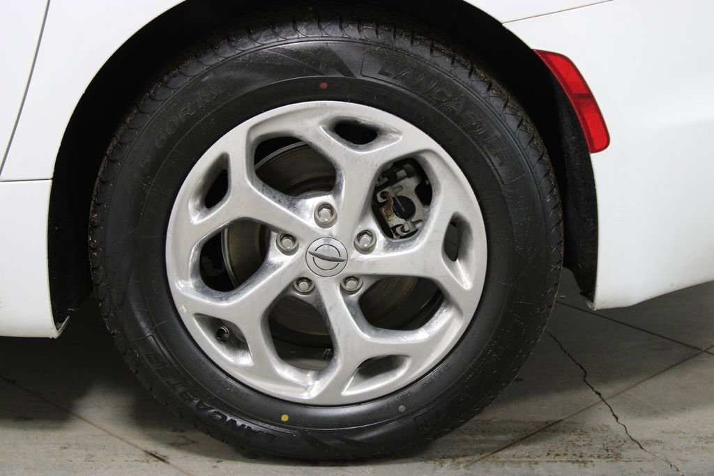 Used 2022 Chrysler Pacifica Limited image 19