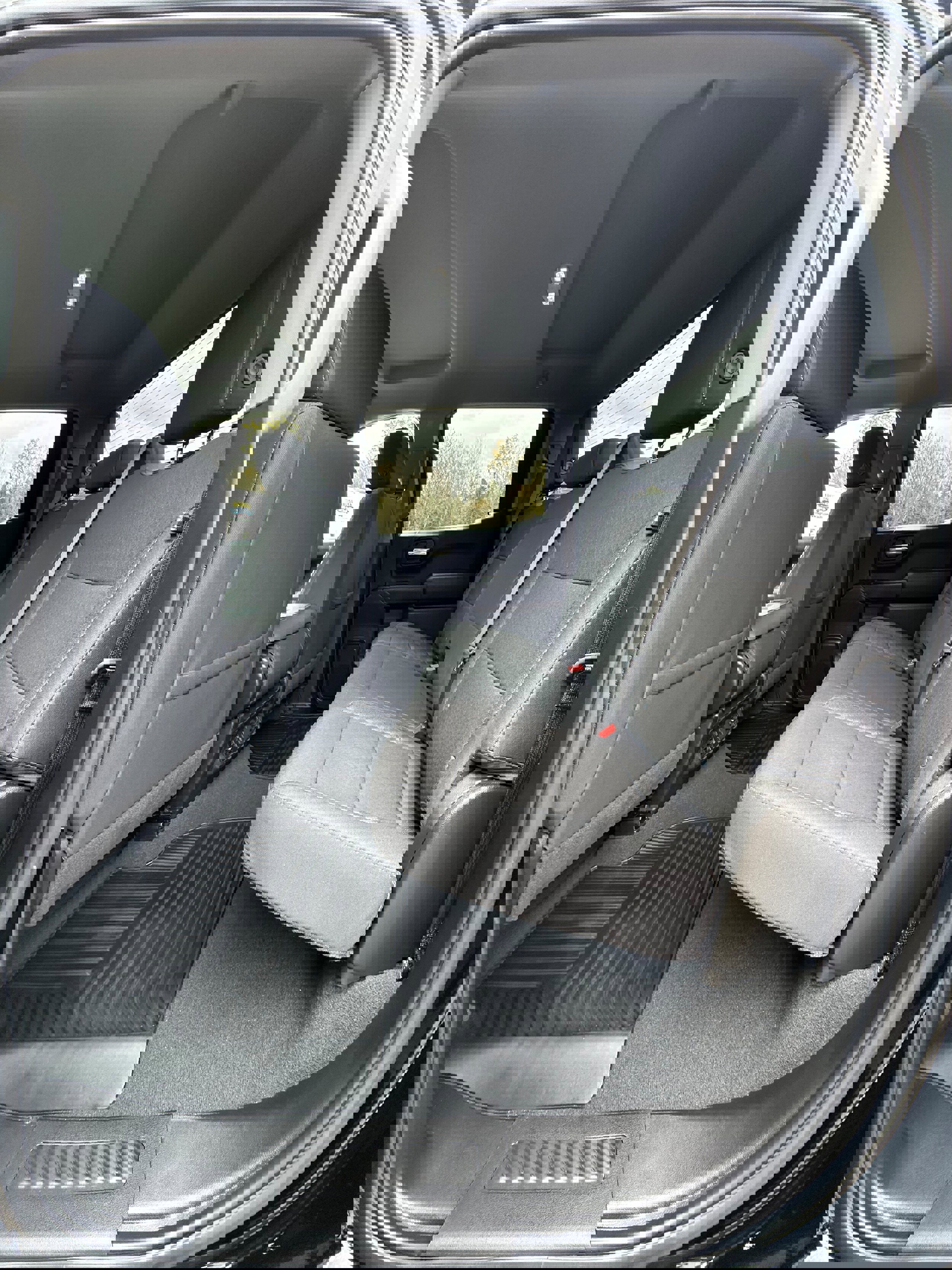 Used 2025 Chevrolet Silverado 1500 Custom Trail Boss w/ Turbomax Blackout Package image 16