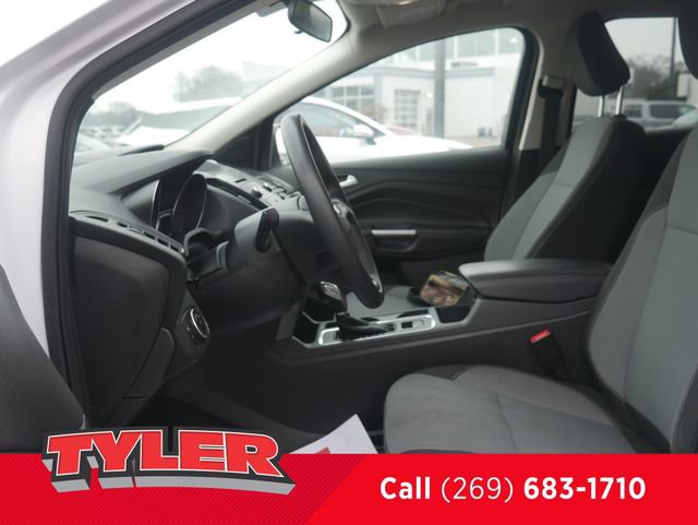 Used 2018 Ford Escape SE image 37