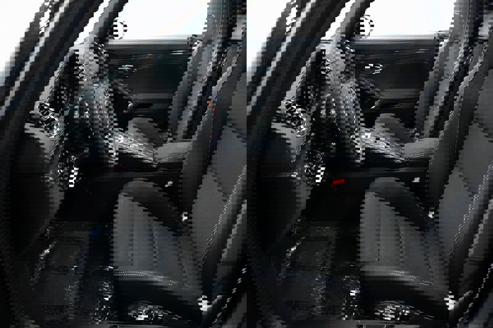 New 2025 Porsche 718 Boxster GTS image 16