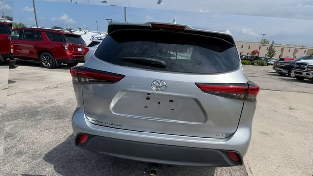 Used 2020 Toyota Highlander XLE FWD image 9