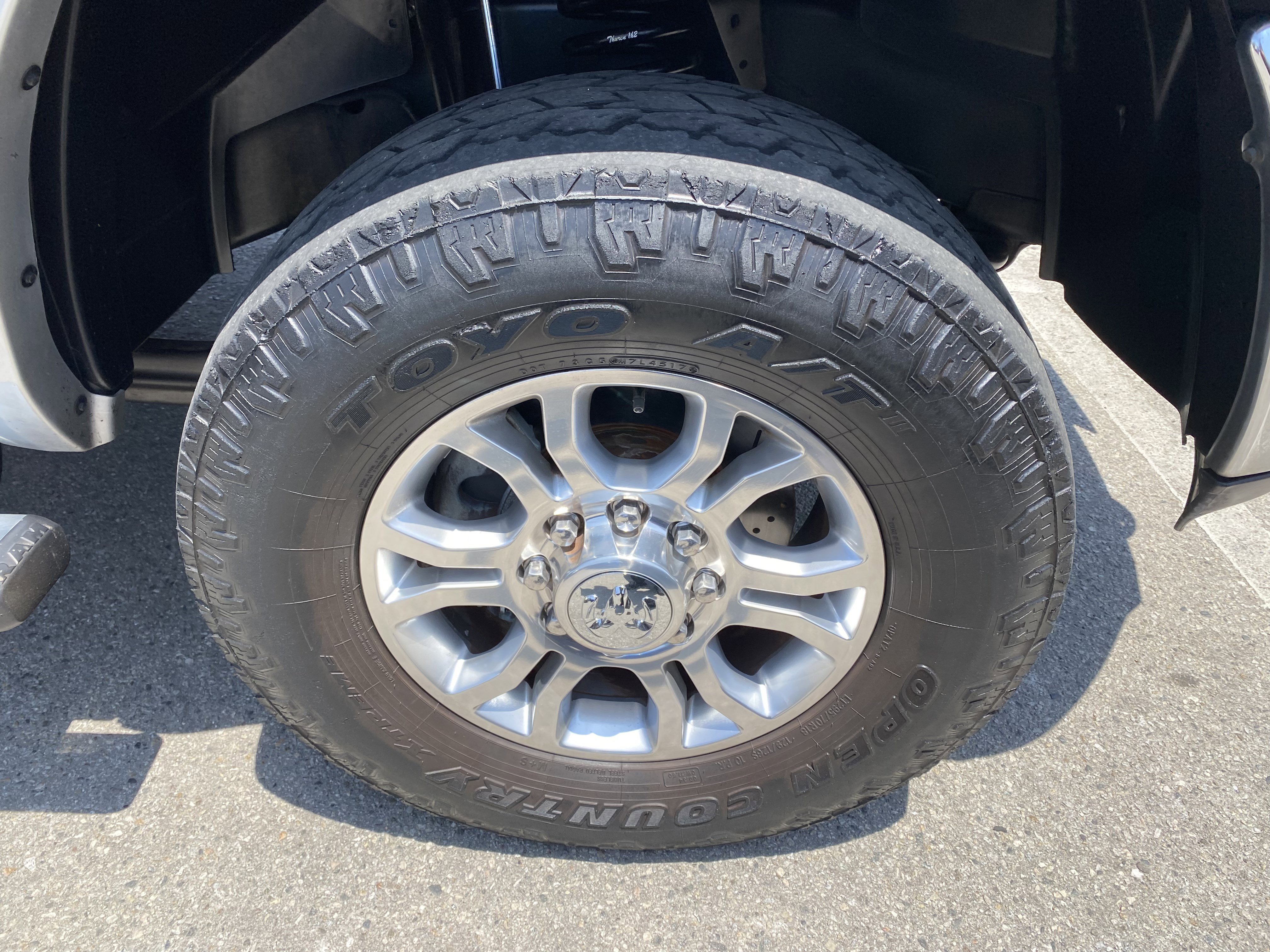 Used 2015 RAM 2500 Laramie w/ Protection Group AWD/4WD image 7