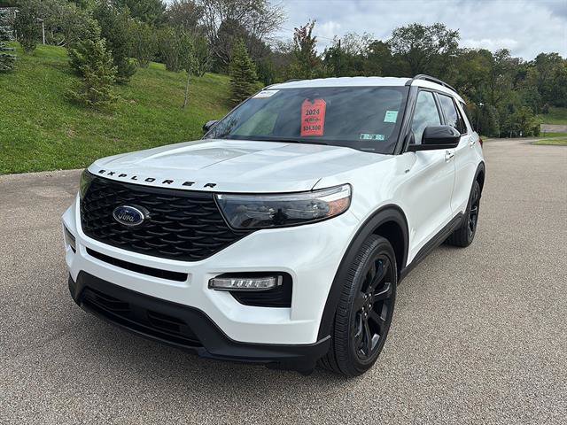 Certified 2024 Ford Explorer ST-Line w/ Class IV Trailer Tow Package AWD/4WD image 8