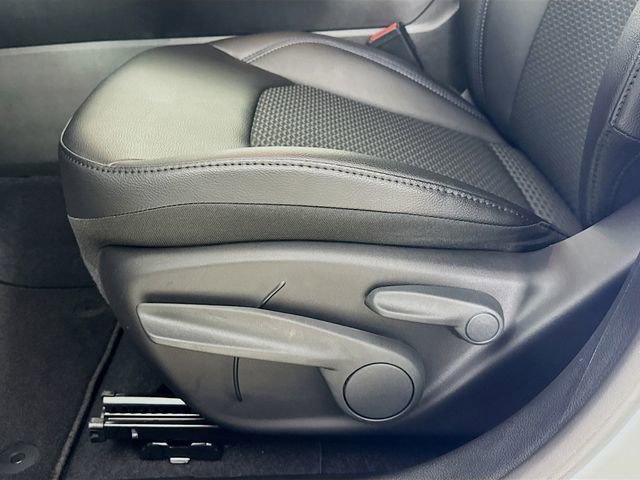 New 2026 Jeep Compass Latitude image 22