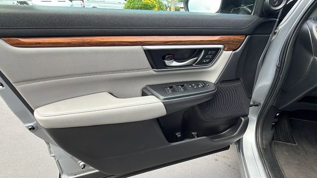Used 2021 Honda CR-V Touring image 19