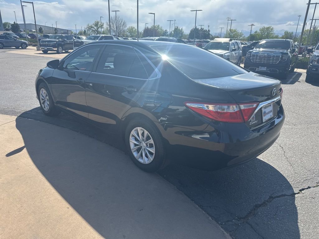 Used 2017 Toyota Camry SE FWD image 29