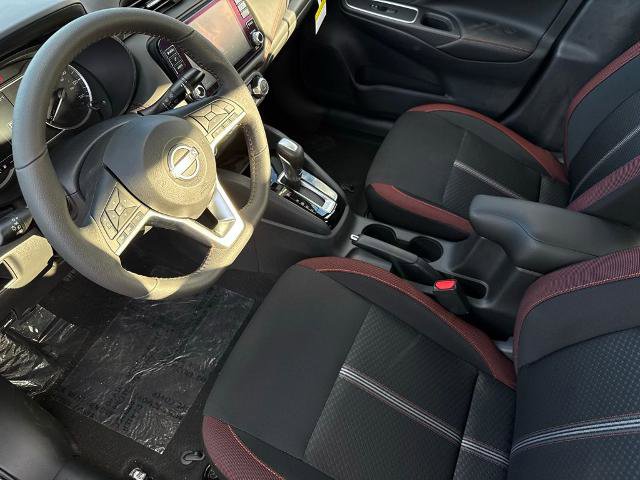 New 2025 Nissan Versa SR w/ Trunk Package image 16