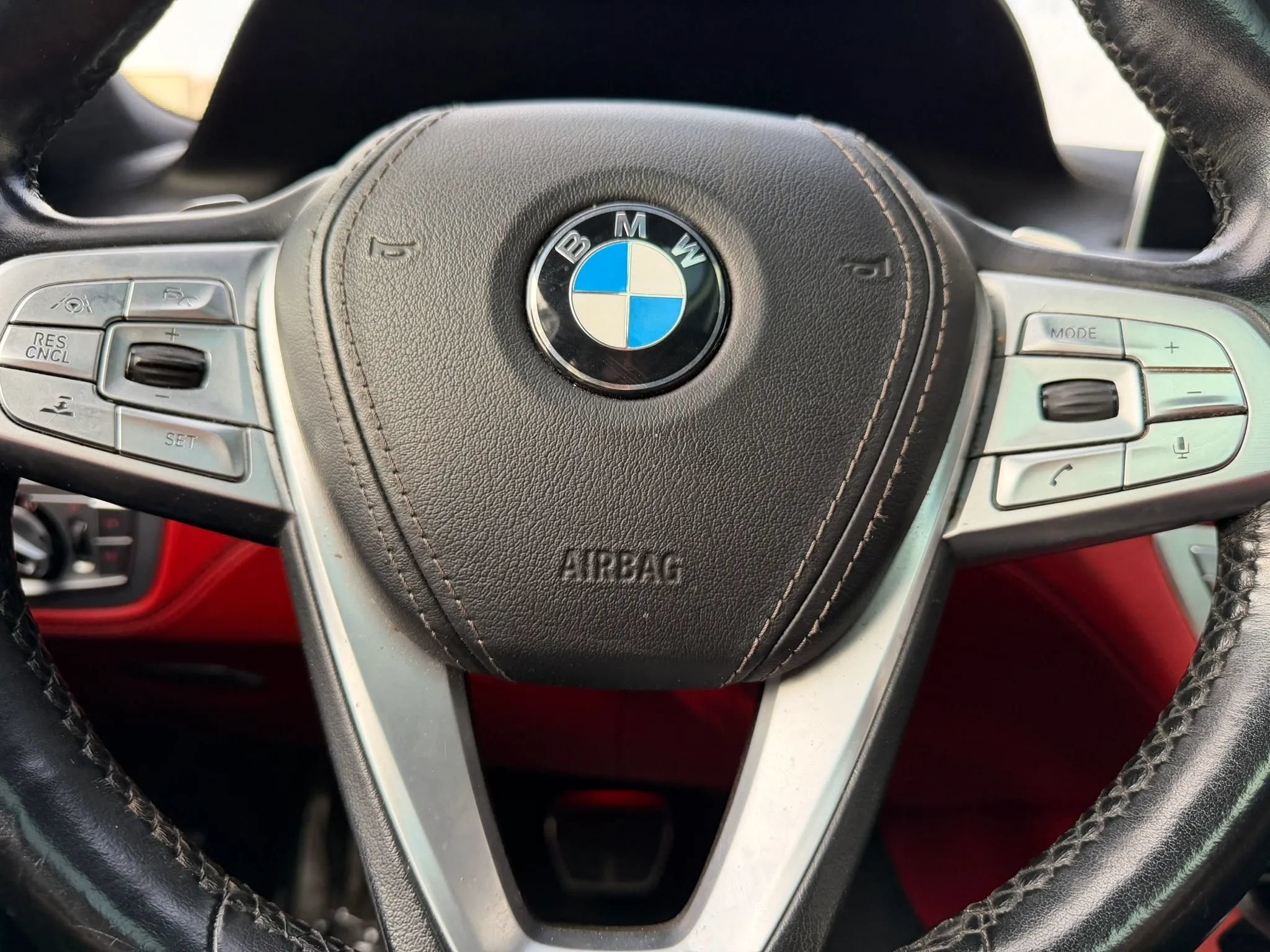 Used 2019 BMW 750i xDrive w/ Executive Package AWD/4WD image 18