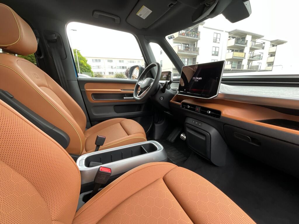 New 2025 Volkswagen ID. Buzz Pro S Plus image 20
