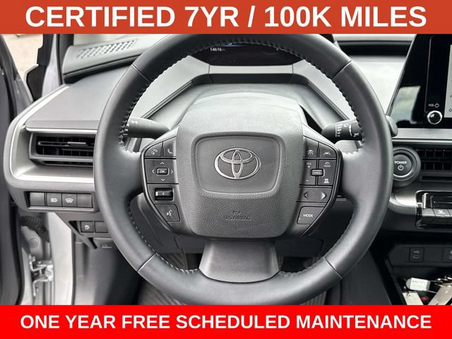 Used 2025 Toyota Prius LE FWD image 18