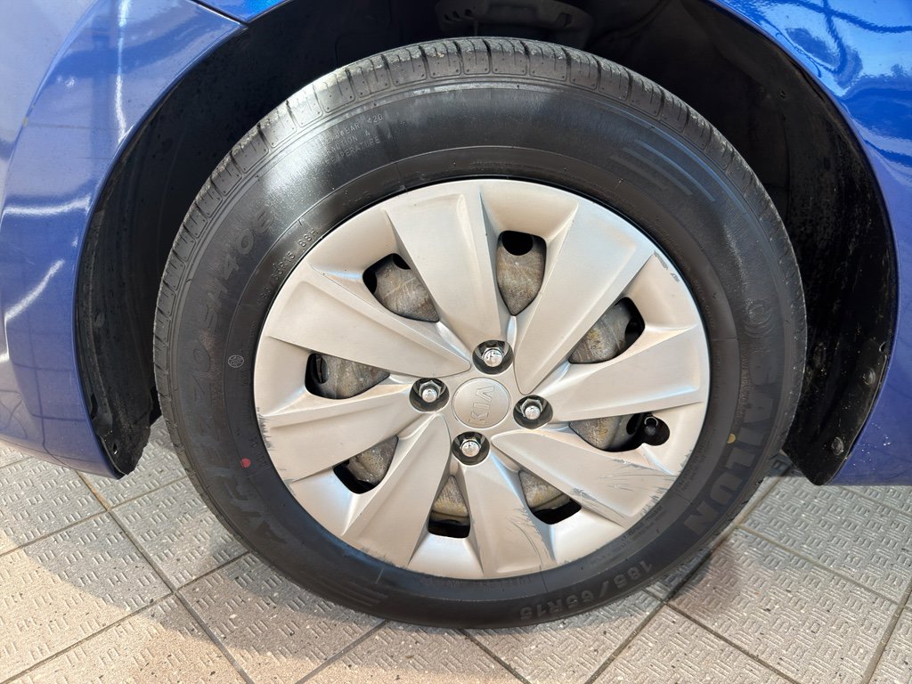 Used 2018 Kia Rio S image 9