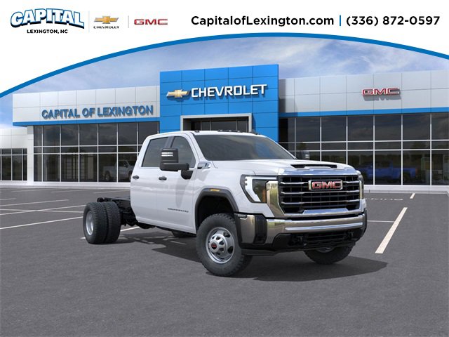 New 2025 GMC Sierra 3500 Pro w/ Convenience Package