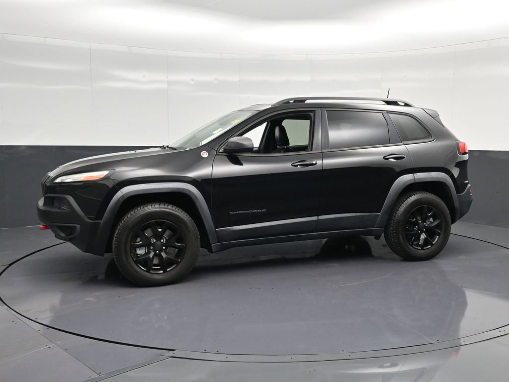 Used 2017 Jeep Cherokee Trailhawk w/ Comfort/Convenience Group AWD/4WD image 7