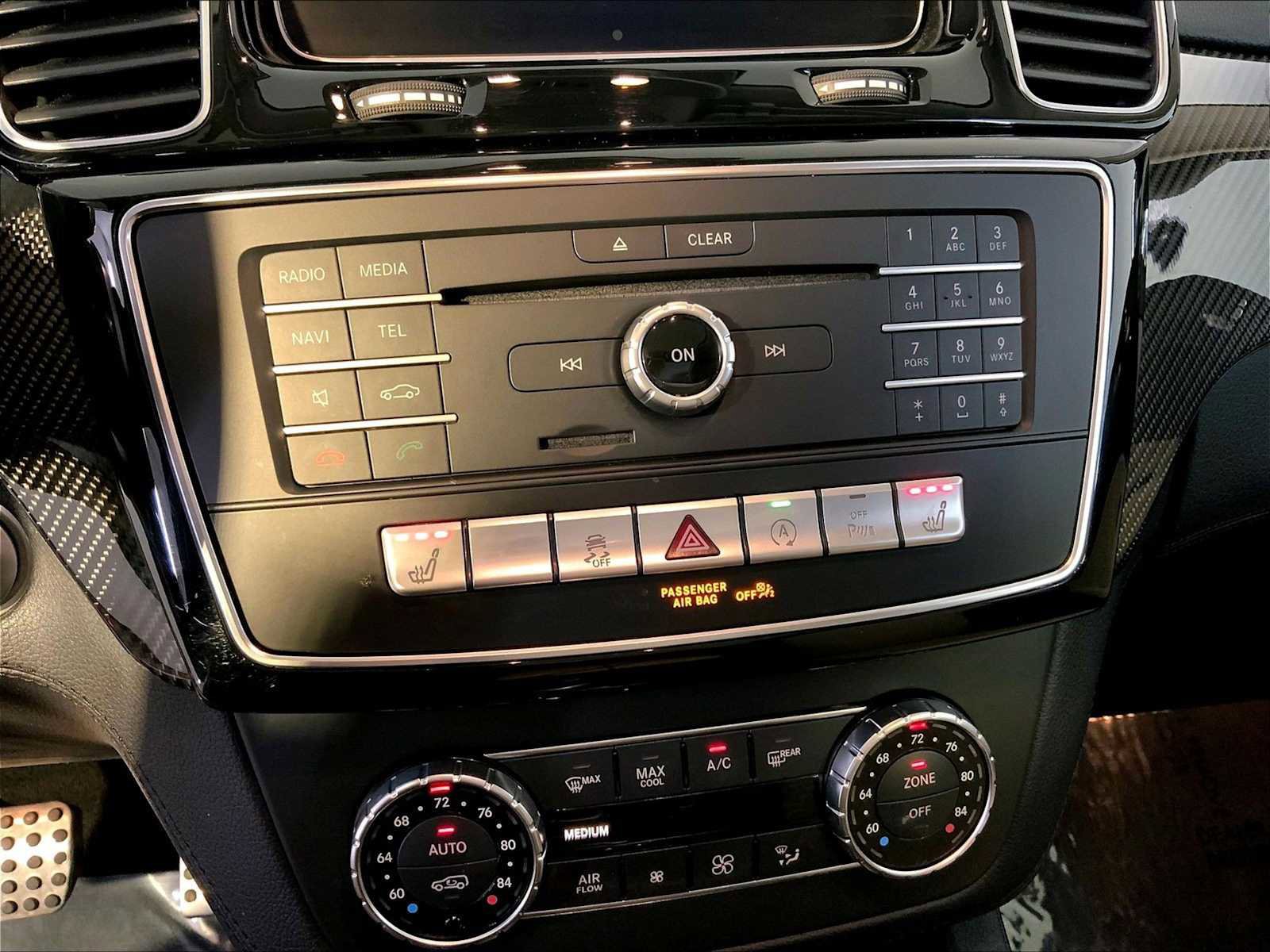 Used 2019 Mercedes-Benz GLE 43 AMG 4MATIC image 37