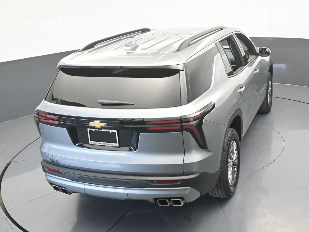 Used 2025 Chevrolet Traverse LT image 52