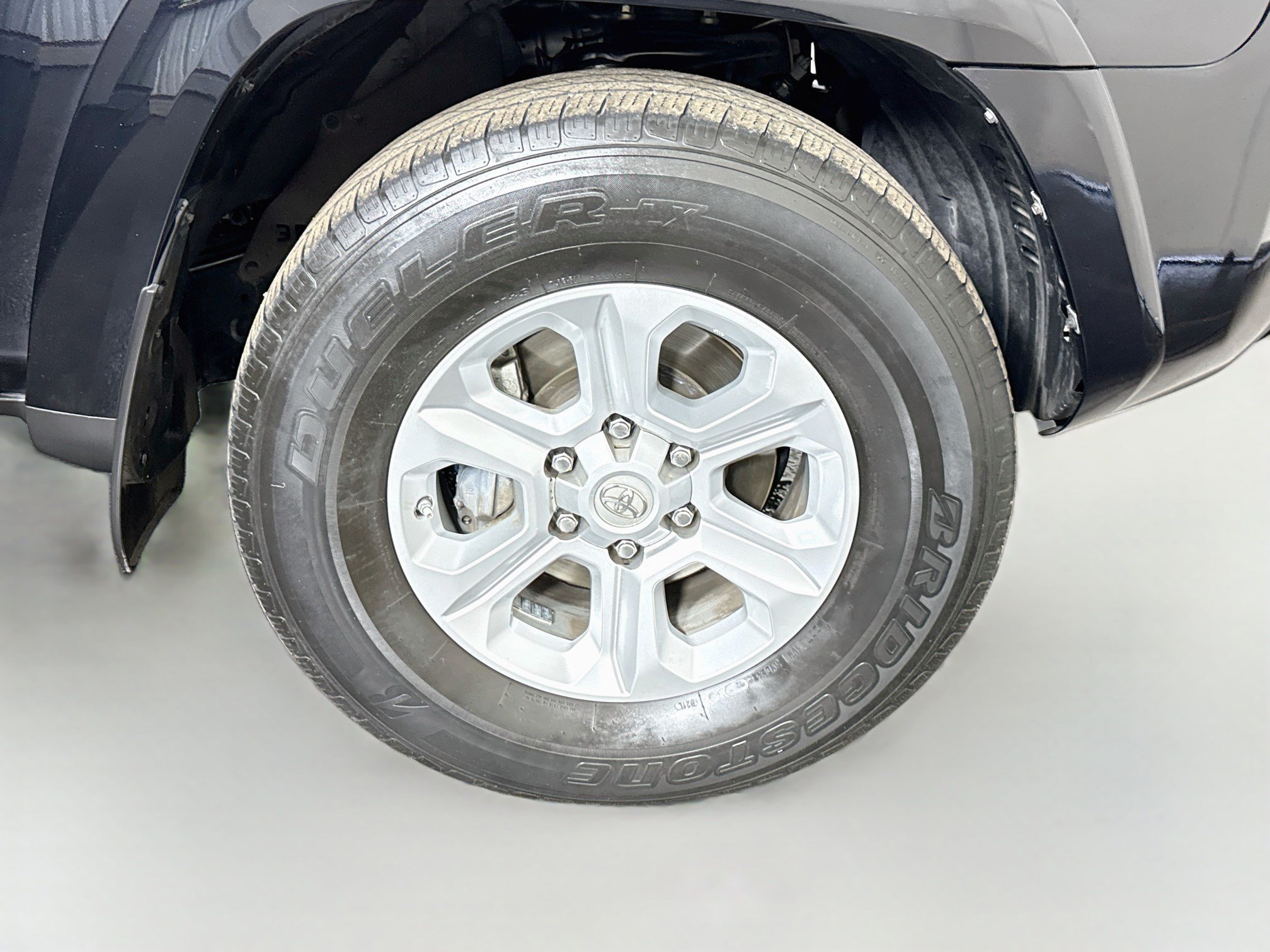 Used 2019 Toyota 4Runner SR5 Premium RWD image 31