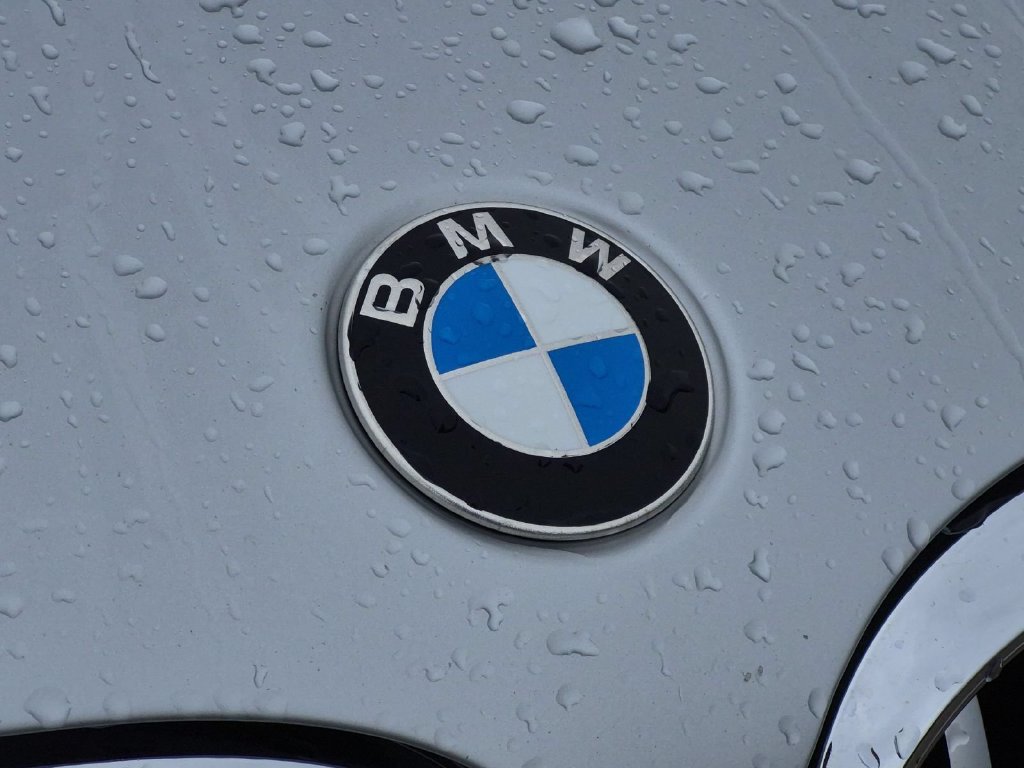 Used 2021 BMW X3 xDrive30e w/ Convenience Package AWD/4WD image 9