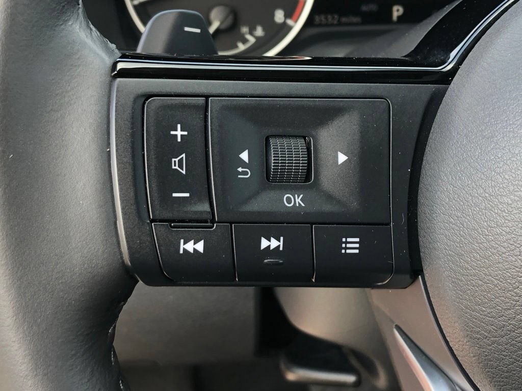 Certified 2023 Nissan Rogue SV w/ SV Premium B Package AWD/4WD image 20