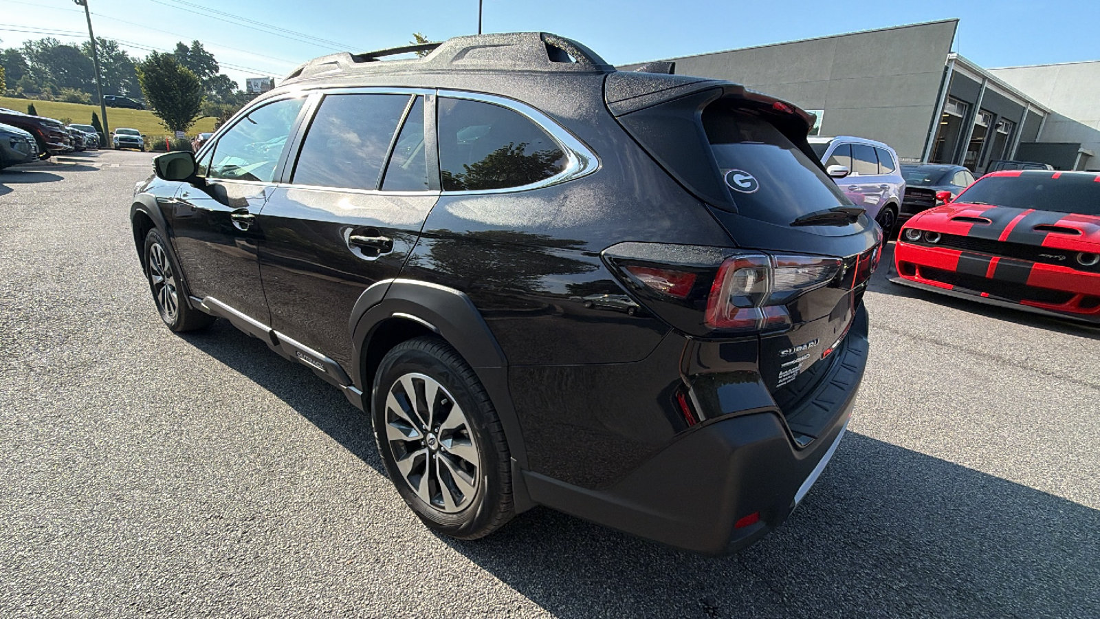 Used 2025 Subaru Outback Limited w/ Popular Package #2 AWD/4WD image 10