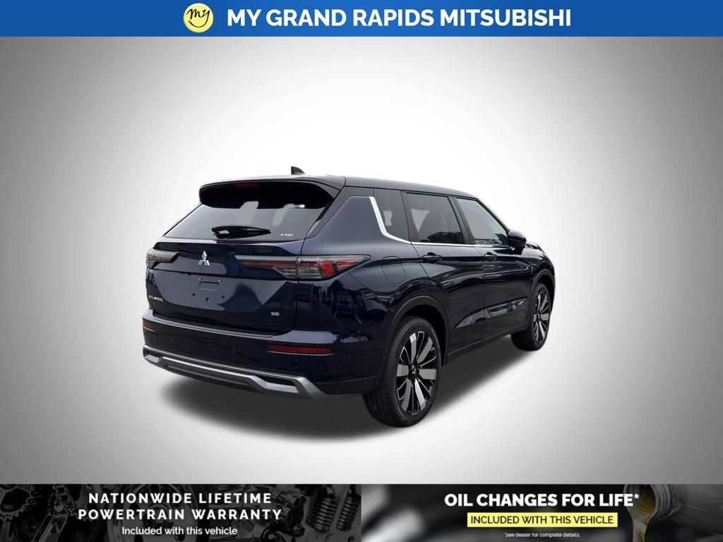 New 2026 Mitsubishi Outlander SE AWD/4WD image 3