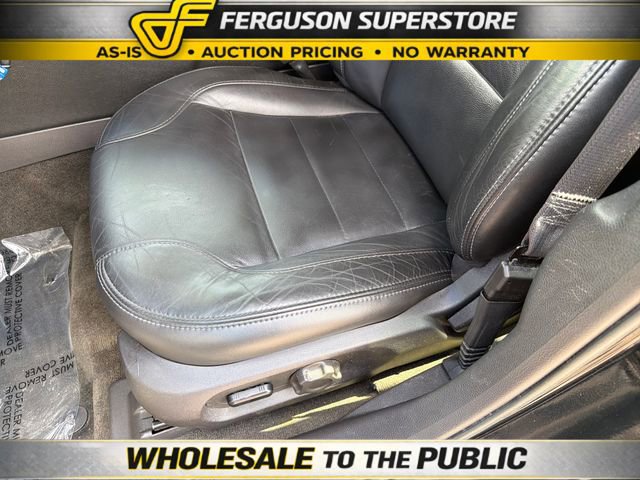 Used 2014 Ford Taurus SEL w/ Equipment Group 201A image 20