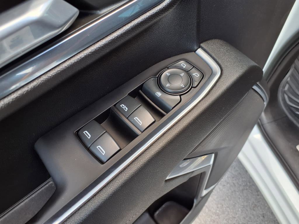 Used 2024 Chevrolet Silverado 2500 LT image 27