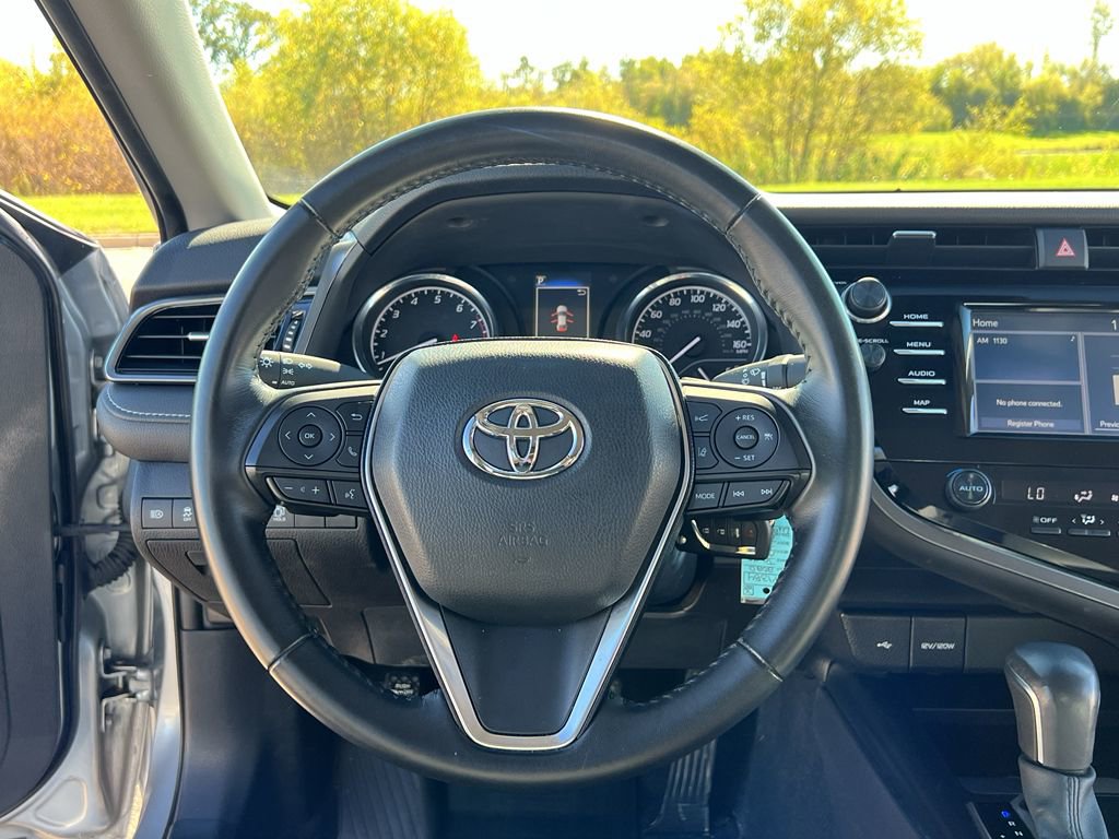 Used 2020 Toyota Camry SE image 28