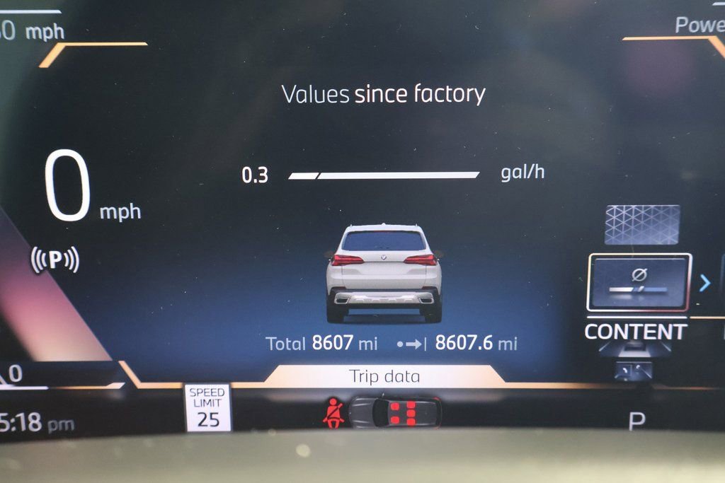 Used 2025 BMW X5 xDrive40i w/ Climate Comfort Package image 17