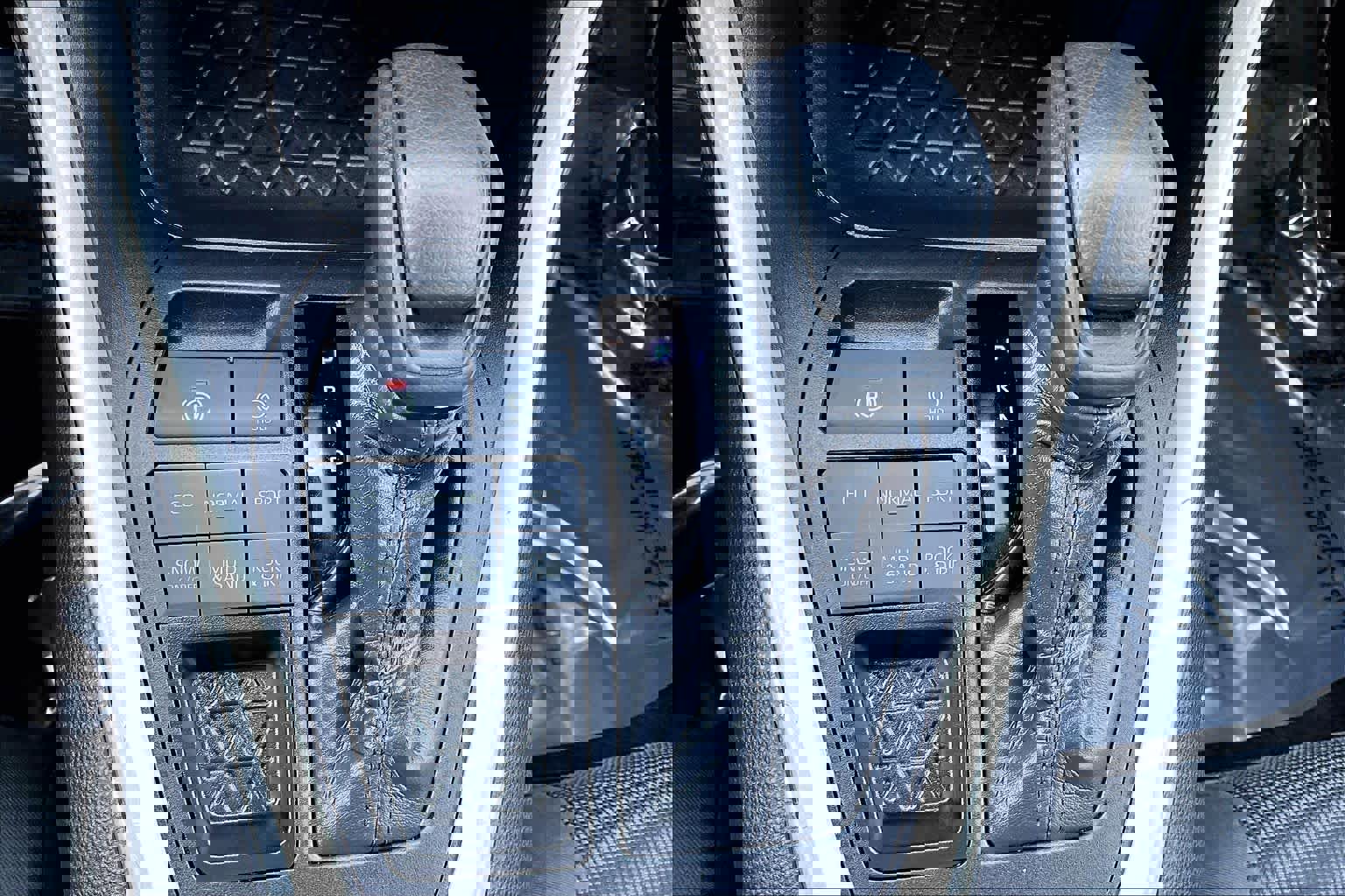 Certified 2024 Toyota RAV4 LE image 34