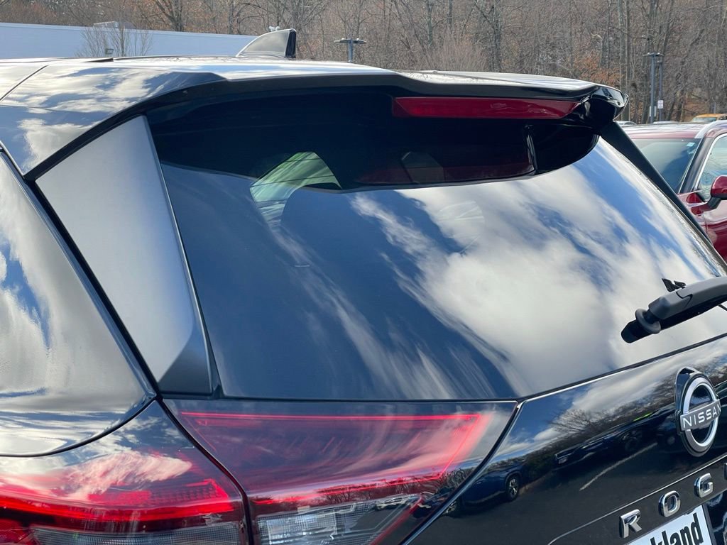 Certified 2023 Nissan Rogue SV AWD/4WD image 26