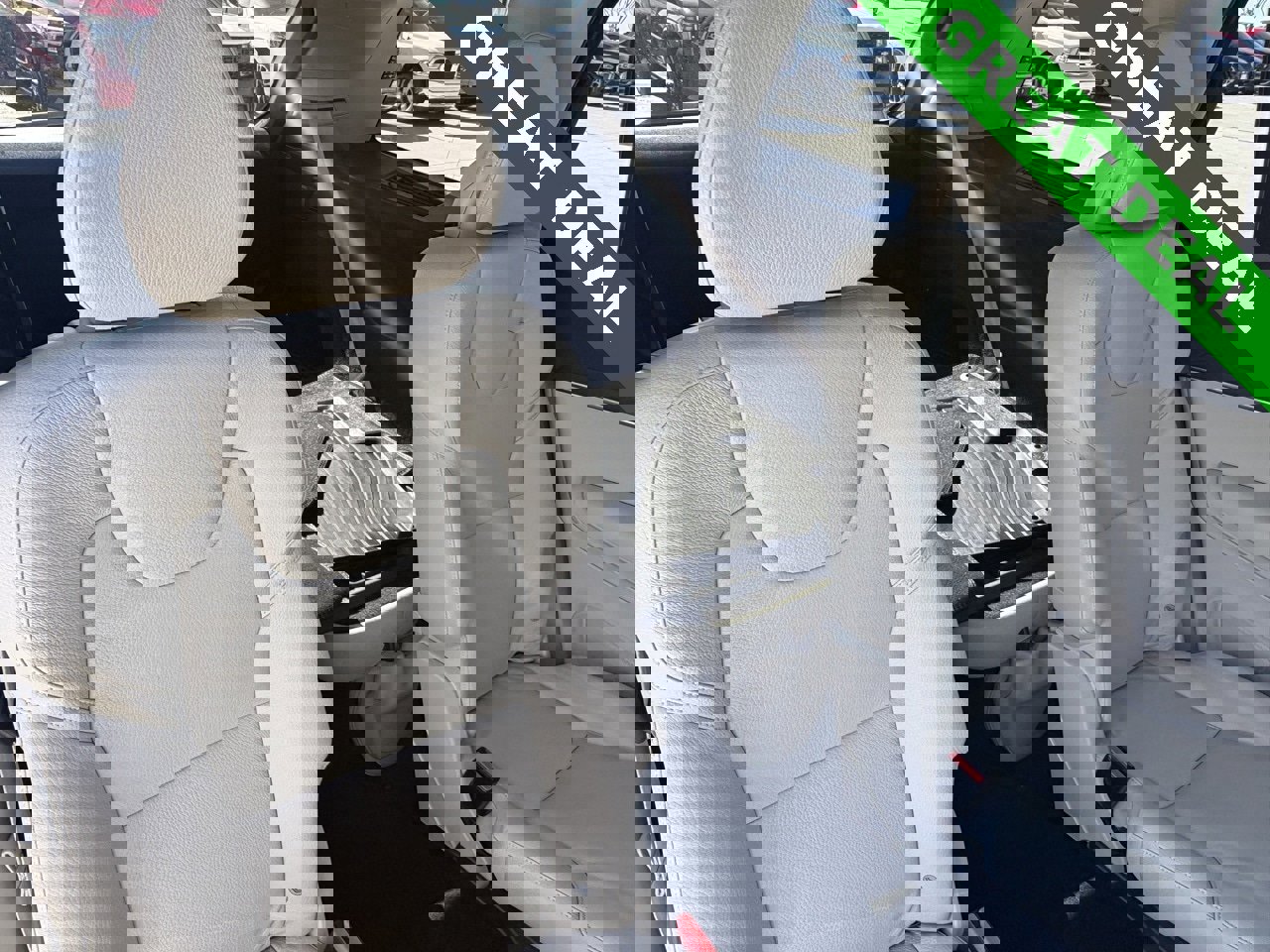 Used 2020 Volvo XC90 T8 Momentum w/ Protection Package Premier image 37