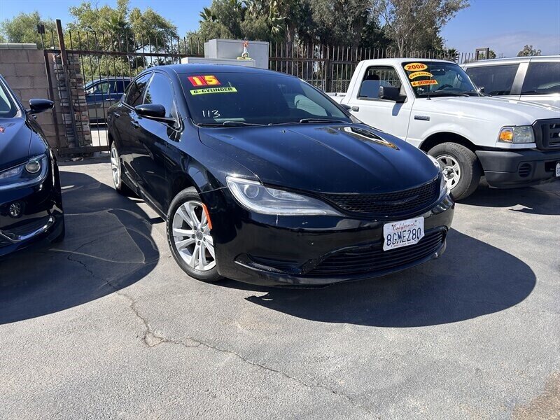 Used 2015 Chrysler 200 Limited w/ Convenience Group FWD image 22